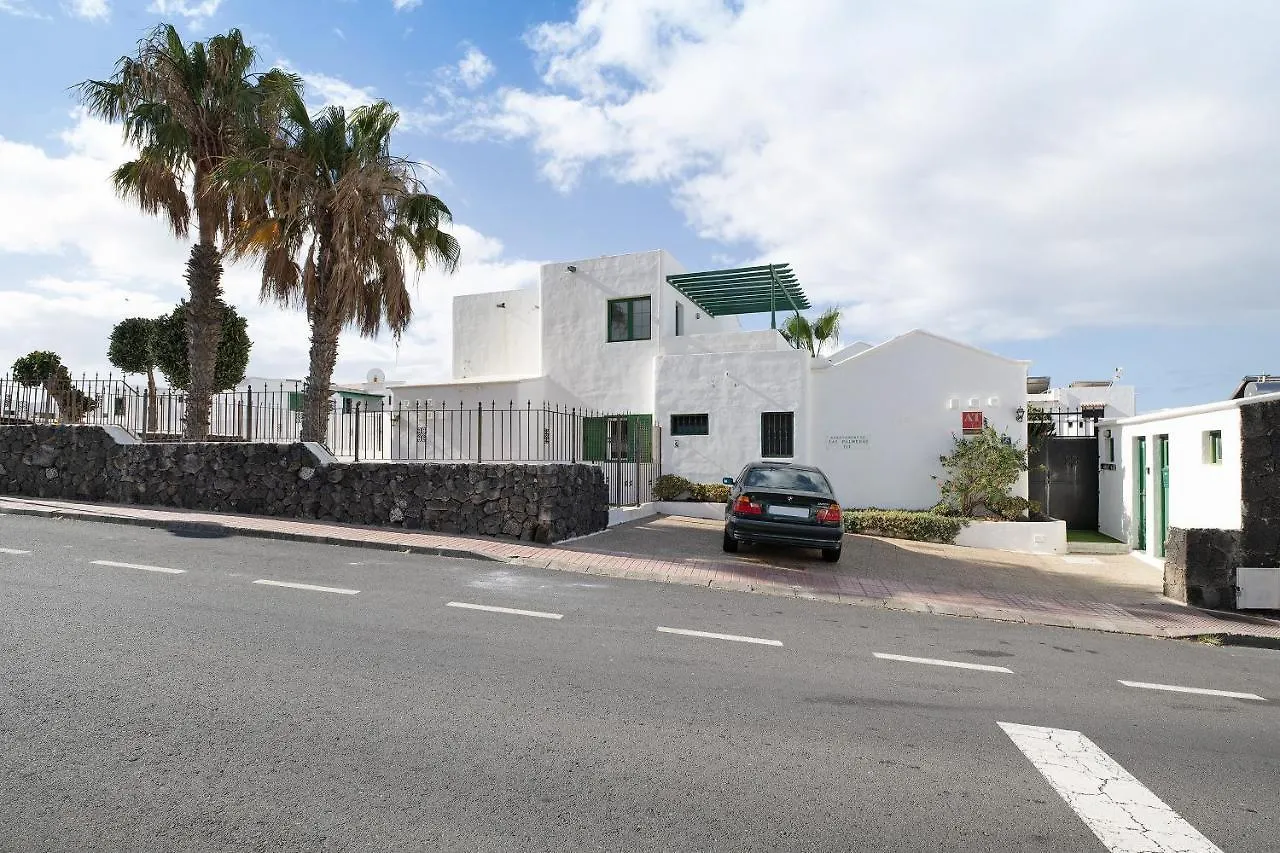 Apt 2 Las Palmeras III Lanzarote location